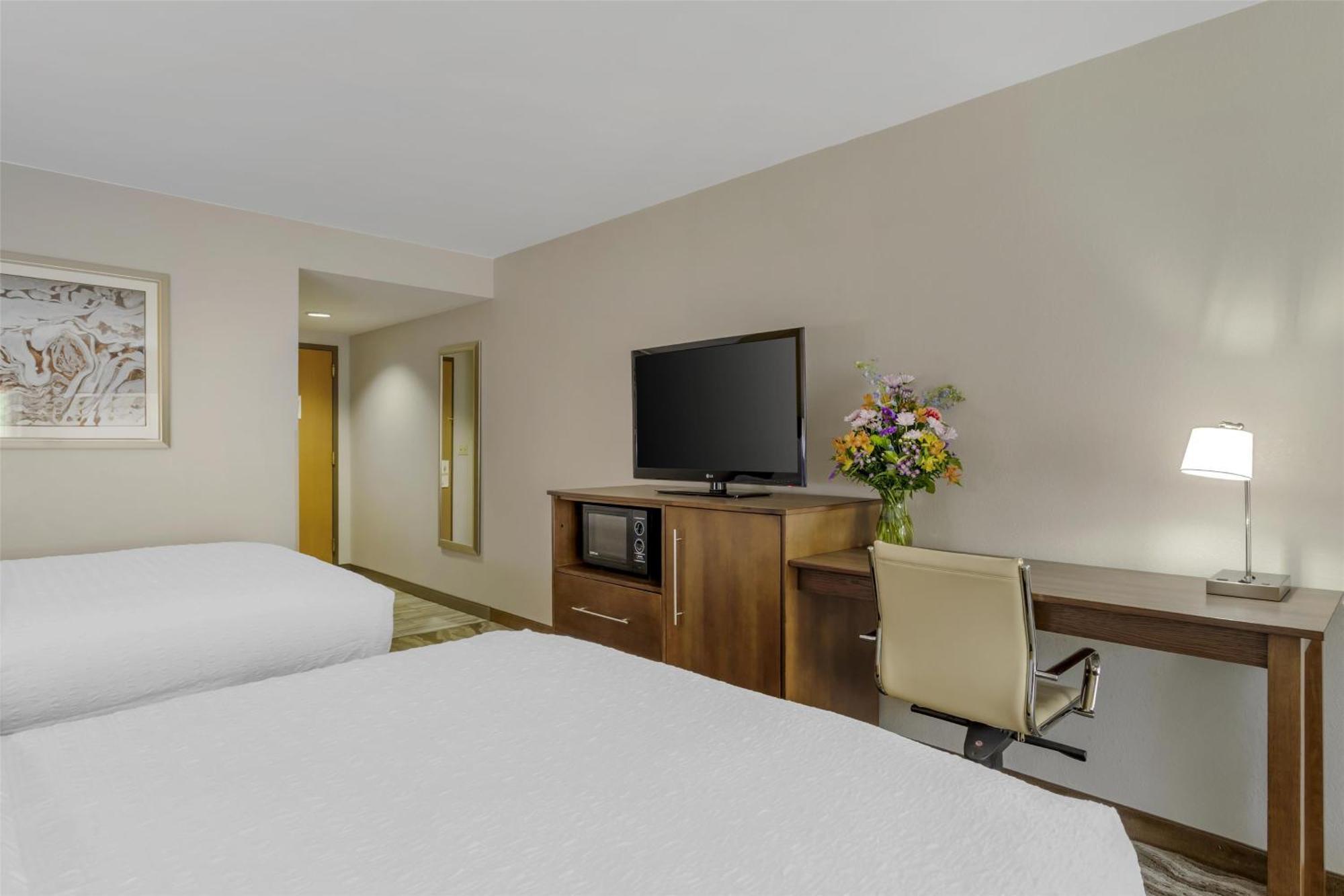 Best Western Plus River Escape Sylva / Dillsboro Buitenkant foto
