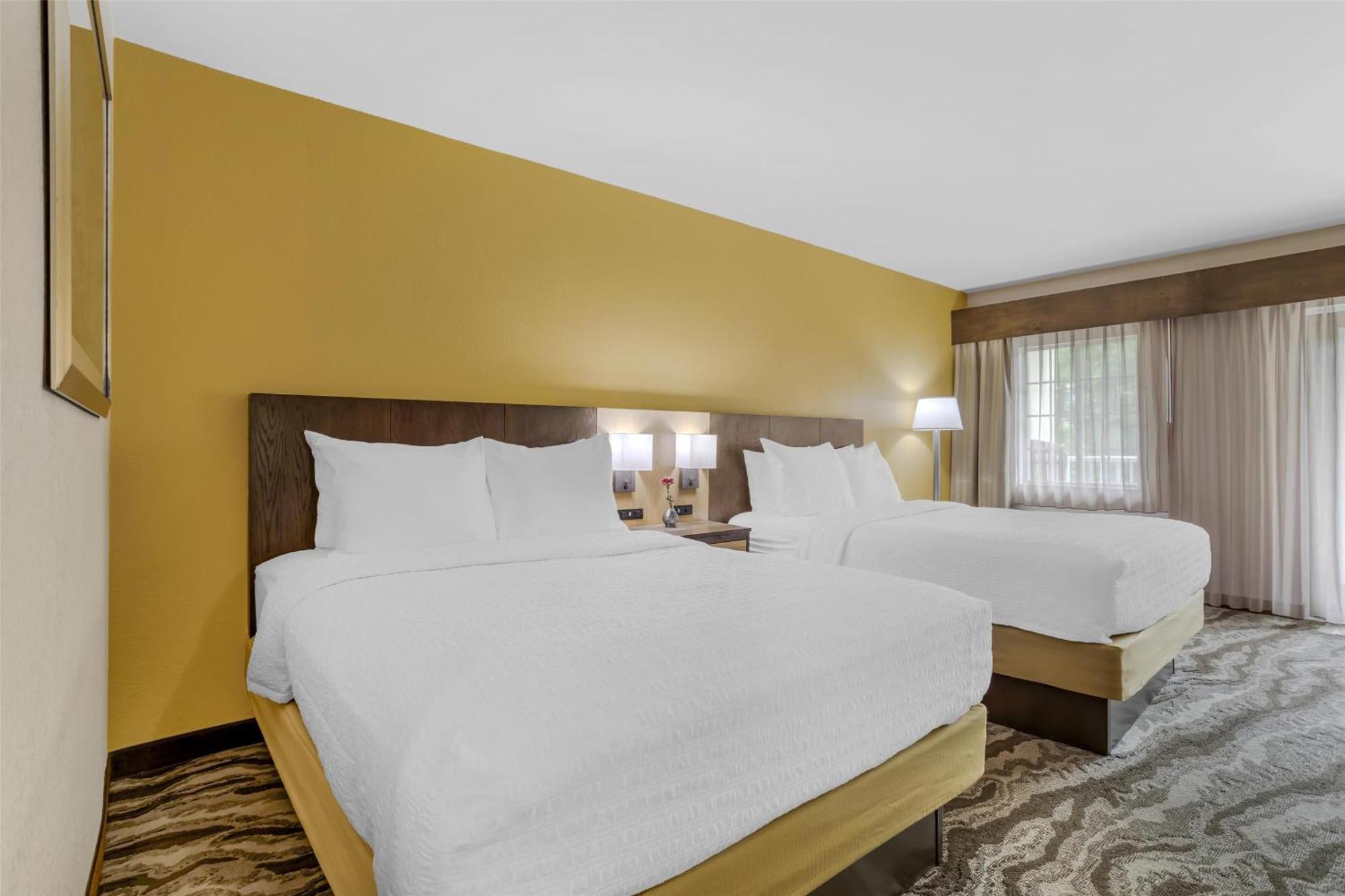 Best Western Plus River Escape Sylva / Dillsboro Buitenkant foto
