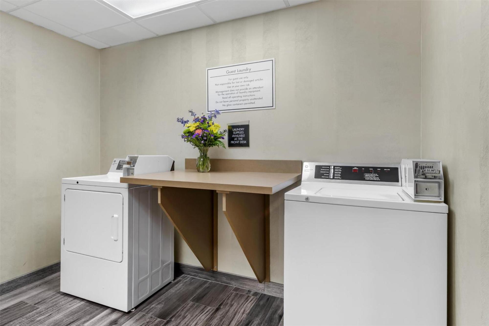 Best Western Plus River Escape Sylva / Dillsboro Buitenkant foto